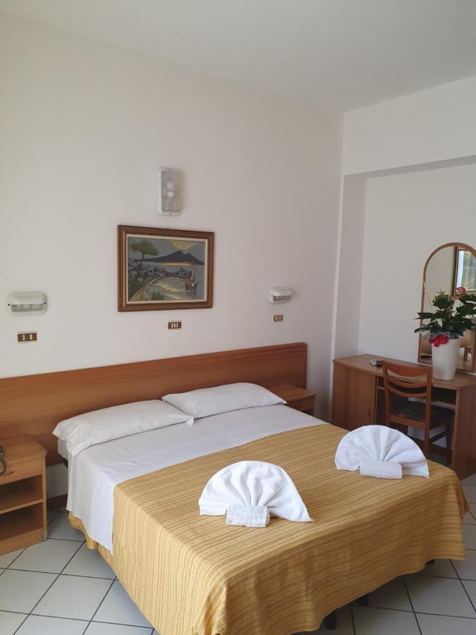Hotel Venezia San Mauro Mare Zimmer foto